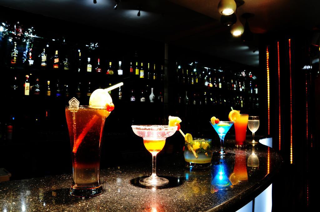 Hotel Bonsejour Pondicherry Ngoại thất bức ảnh