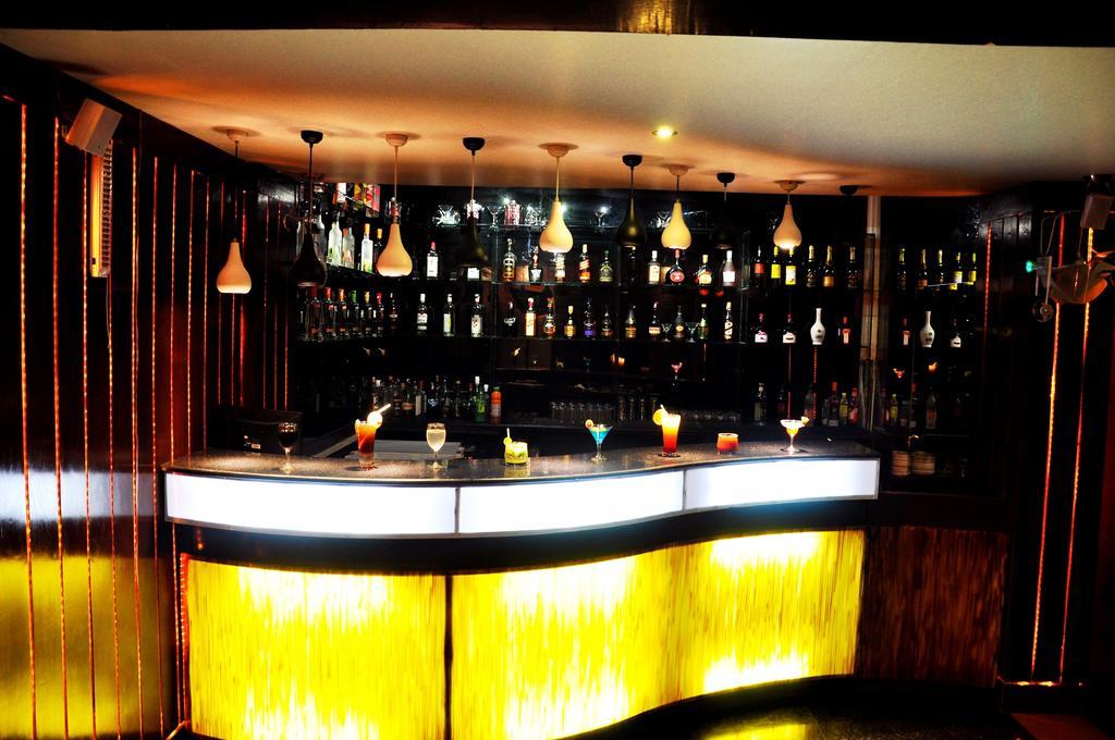 Hotel Bonsejour Pondicherry Ngoại thất bức ảnh