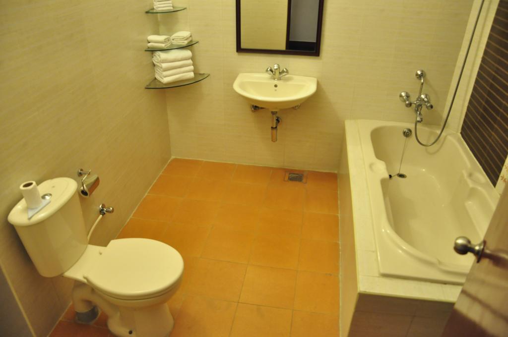 Hotel Bonsejour Pondicherry Ngoại thất bức ảnh