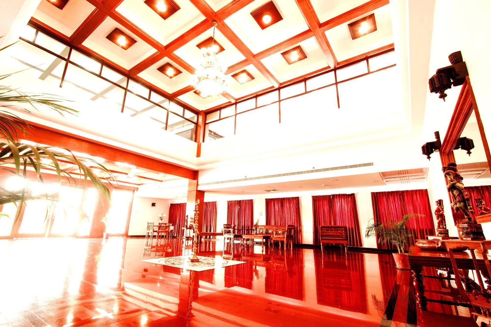 Hotel Bonsejour Pondicherry Ngoại thất bức ảnh