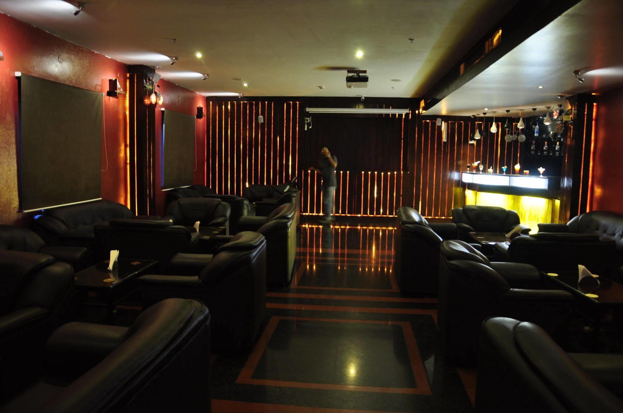 Hotel Bonsejour Pondicherry Ngoại thất bức ảnh